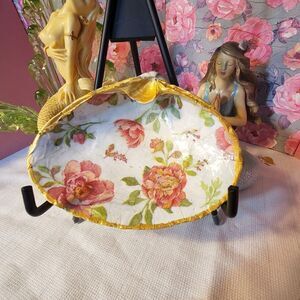 DECOUPAGE CLAM SHELL